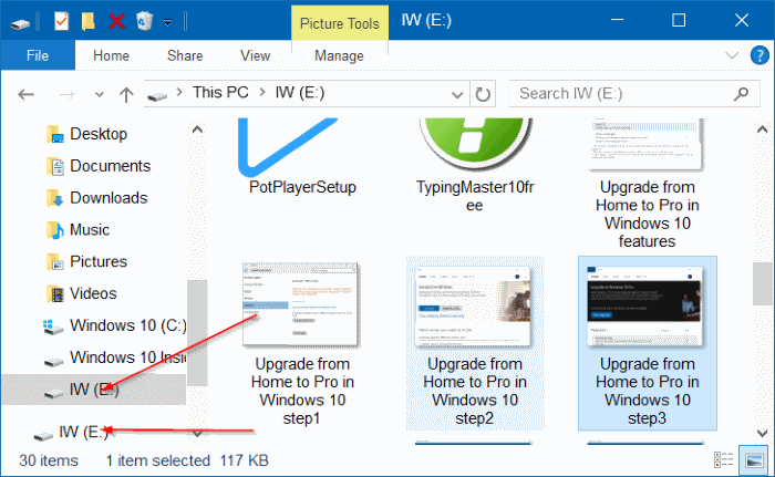 USB drive appears twice (4)
