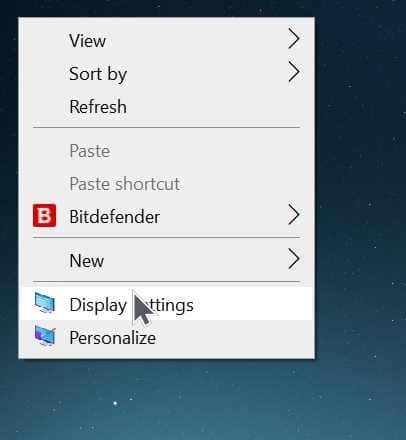 change external monitor screen resolution in Windows 10 pic1