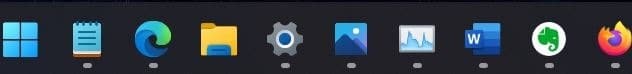 change the size of taskbar icons in Windows 11 pic01