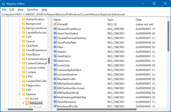change the size of taskbar icons in Windows 11 pic3