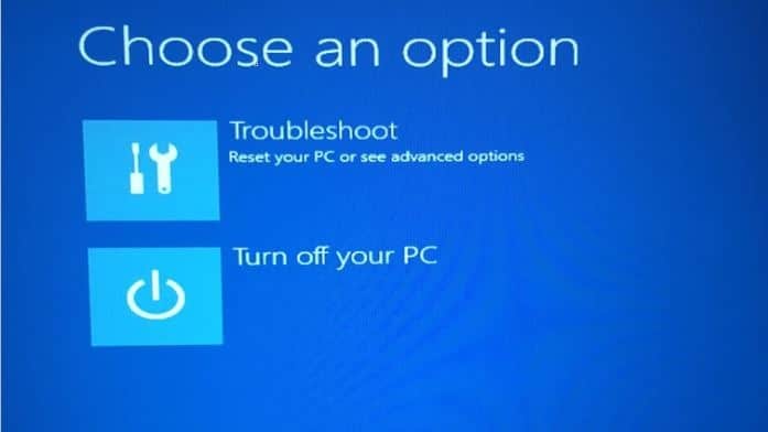 open advanced startup options on unbootable Windows 10 PC step3