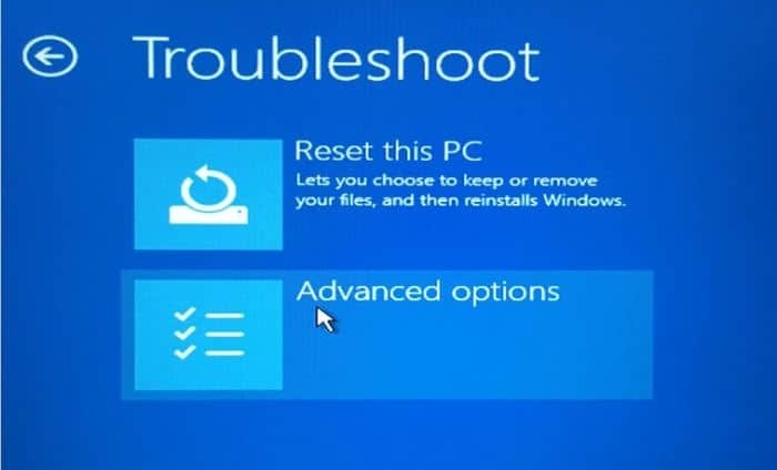 open advanced startup options on unbootable Windows 10 PC step4