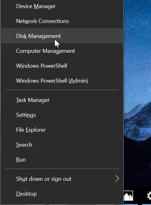 sd card not showing up in Windows 10 File Explorer pic1